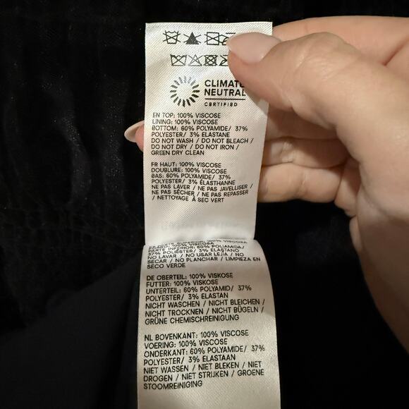 New Reformation Esmarie Dress - Picture 4 of 6